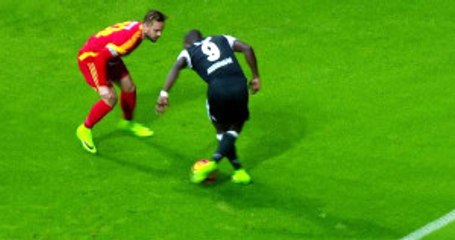 Beşiktaşlı Aboubakar'ın Çalımı, Sosyal Medyaya Damga Vurdu