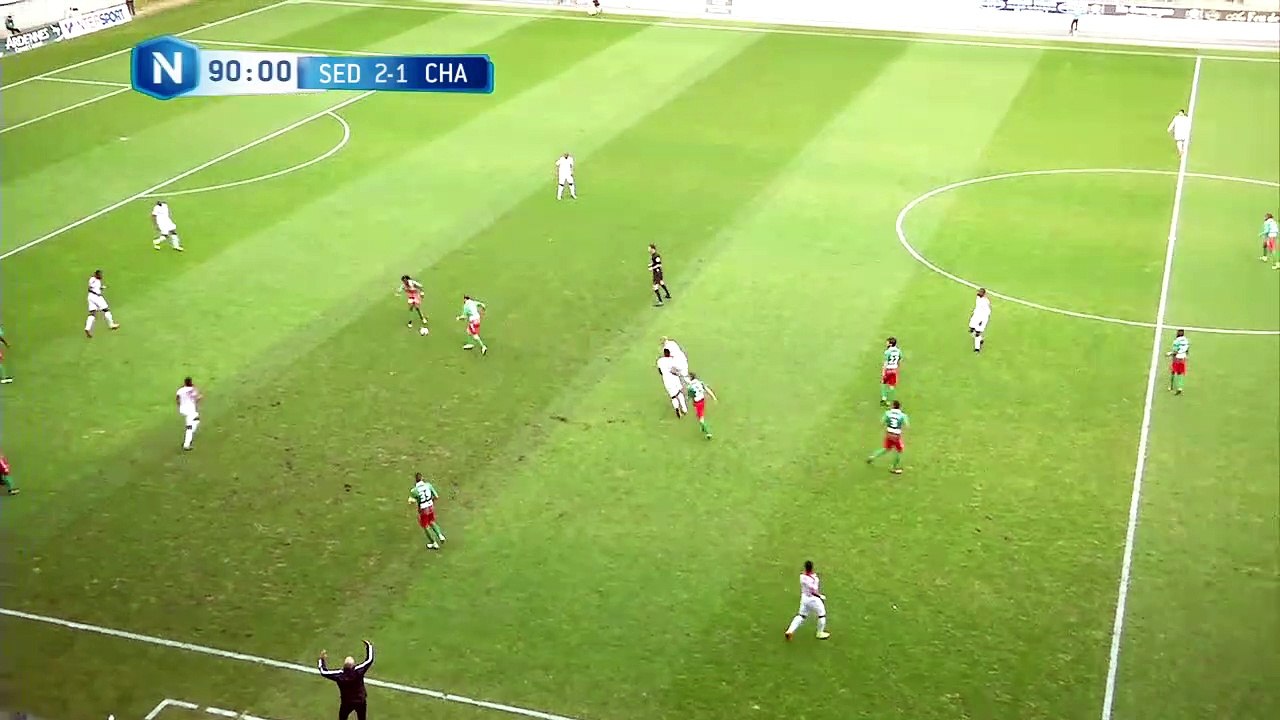 Belle action mais hors jeu