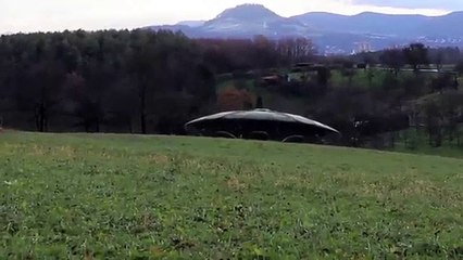 Real UFO With Aliens Caught On Camera