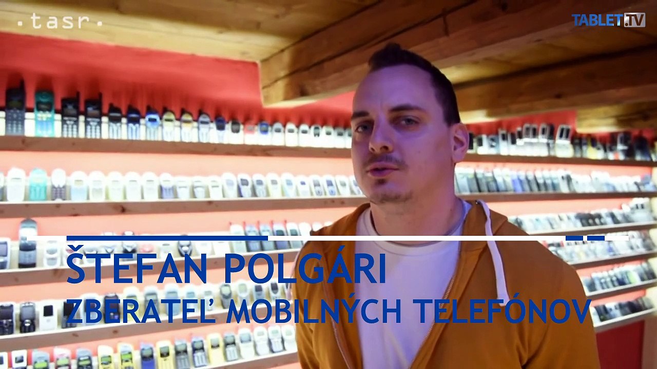 Tento Slovák má doma rekordnú zbierku starších mobilov