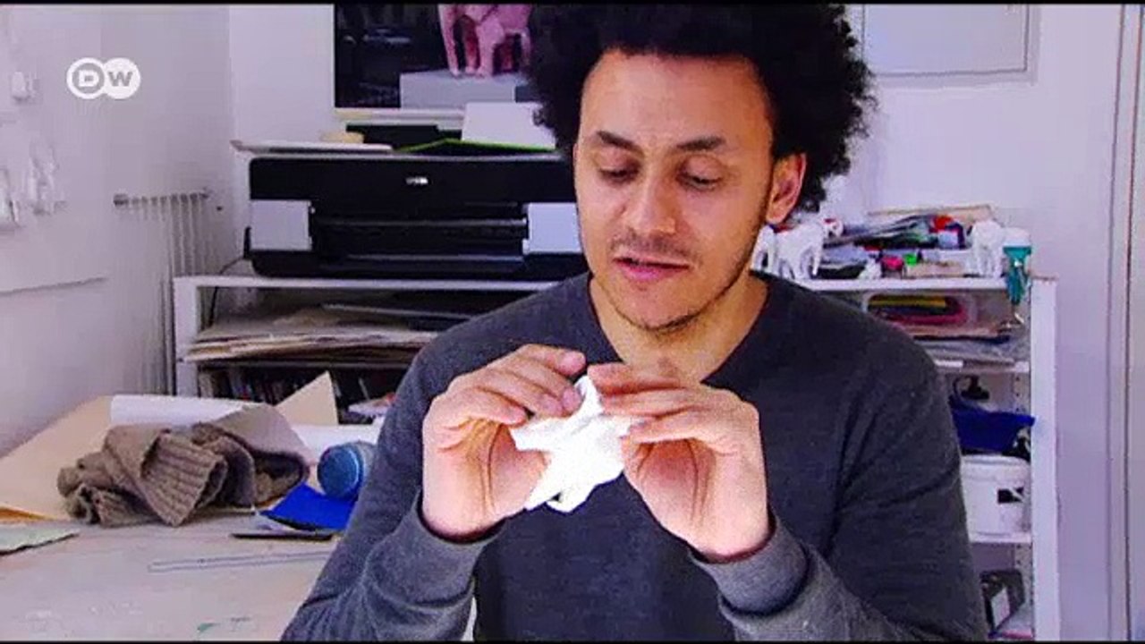 أعمال فنية ضخمة من الورق | يوروماكس