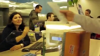 FILHO FAZ SURPRESA EMOCIONANTE PARA O PAI EM VOO DA AZUL