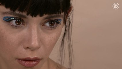 Sparkly Blue Graphic Eyeliner