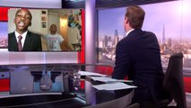 Parodie de l'interview vidéobombée sur la BBC