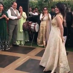 Laila mai laila TOP stunning dance performance shadi
