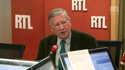 Fillon a du "mérite" de maintenir son programme, selon Alain Duhamel