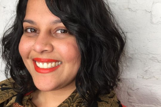 ‘I’m Not Sorry.’ Indian-American Woman on Why She Confronted Sean Spicer in an Apple Store