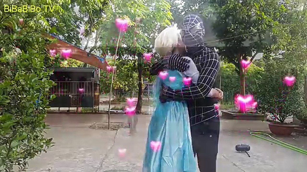 Frozen Elsa & Spiderman & SuperGirl - Let It Go Song W/ Joker & Deadpool