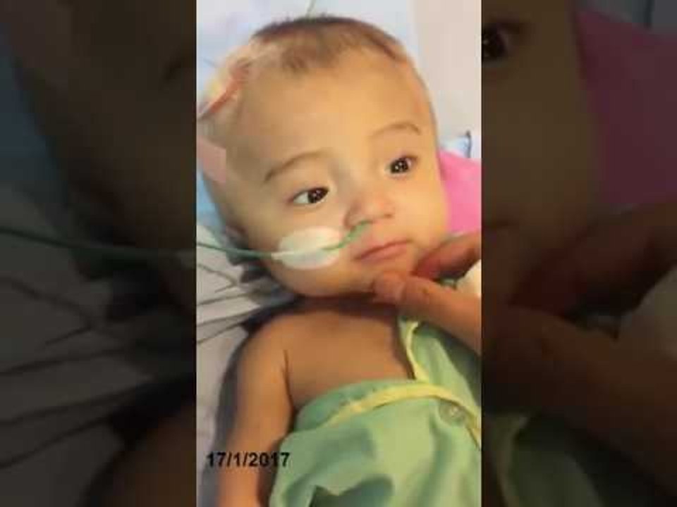 Bé Phạm Đức Lộc chùa Vạn Đức   Điều trị tại Singapore   Ngày 17 01 2017