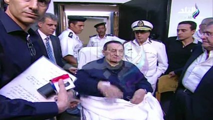 Libertação de Mubarak 'encerra' Primavera Árabe no Egito