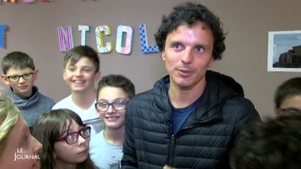 Vendée Globe : Didac Costa à la rencontre des écoliers