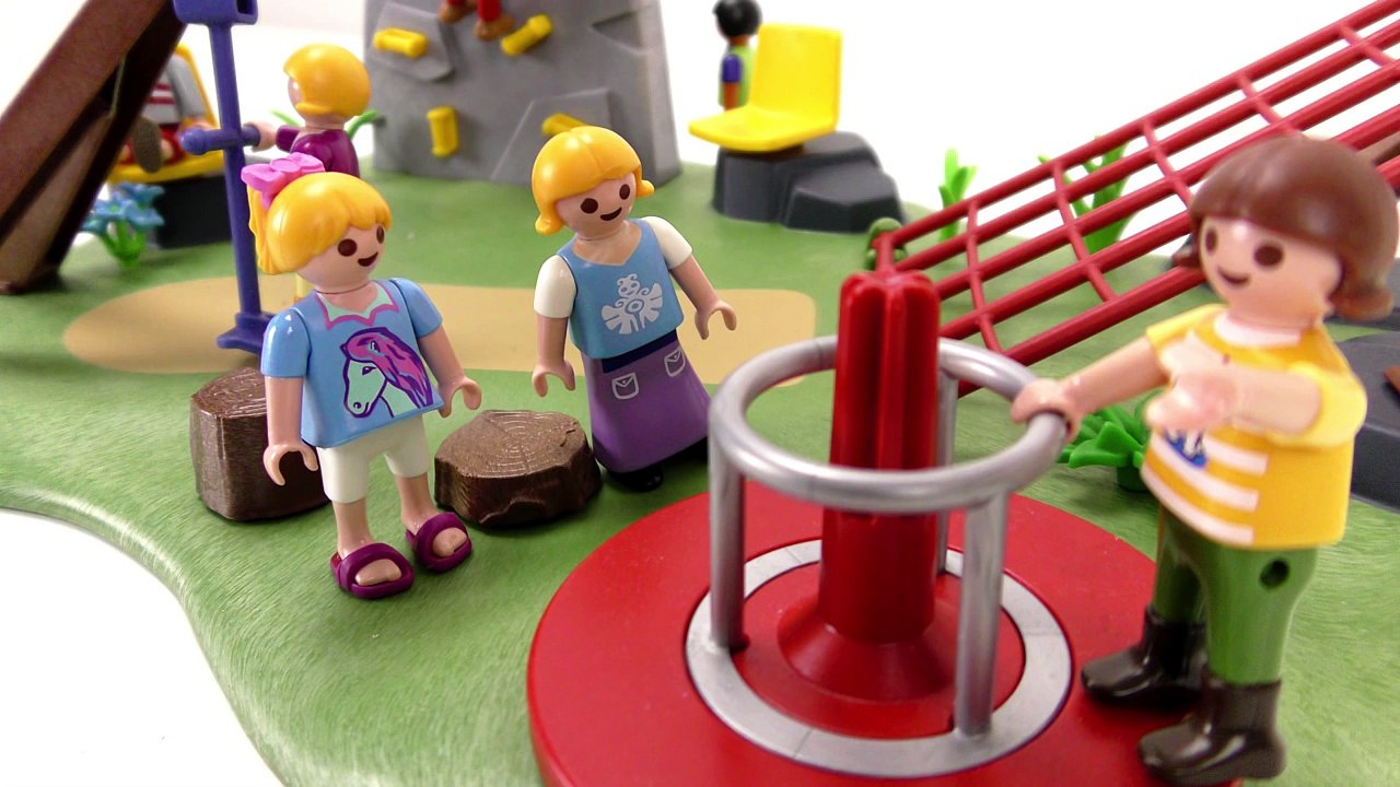 Famille Brie | Playmobil Videos français | Playmobil film français | playmobil histoire de