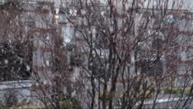 Başkentliler Kar ile Uyandı