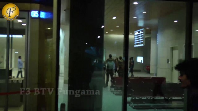 Deepika Padukone Spotted At Mumbai Airport