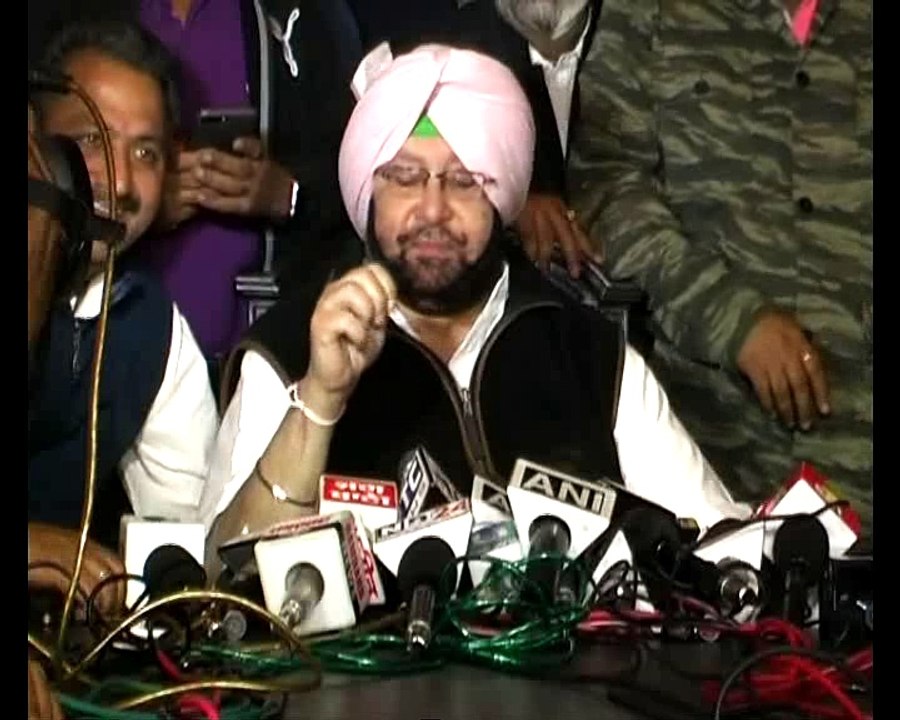 Capt amrinder singh di first press confrance