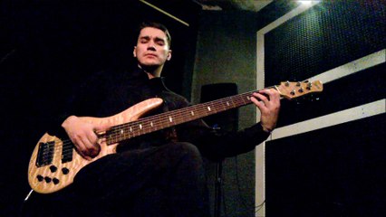 Dmitry Ershov - Blues groove slap on Yamaha TRB 1006