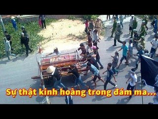 Cả làng hoảng hốt đổ xô vào đám ma khi phát hiện sự thật này...