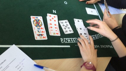 Les lycéens aussi jouent au bridge