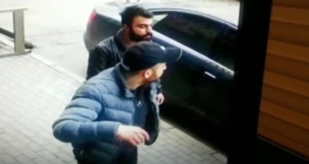 Taksicinin Boynuna Emniyet Kemeri Dolayıp Gasp Ettiler