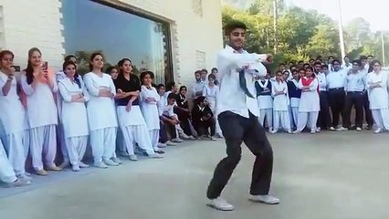 School Boy Awesome Dance in School gone viral
