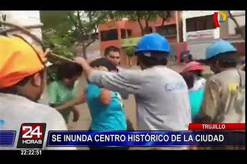 Desborde de quebrada inunda el centro de Trujillo