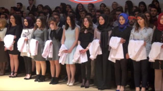 Sivas Tıp Fakültesi Öğrencileri Beyaz Önlük Giydi