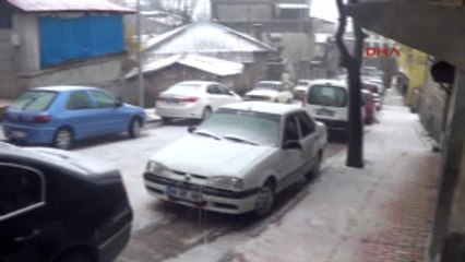 Kahramanmaraş Andırın'a Dolu Yağdı