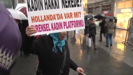 Kadınlardan Hollanda Protestosu