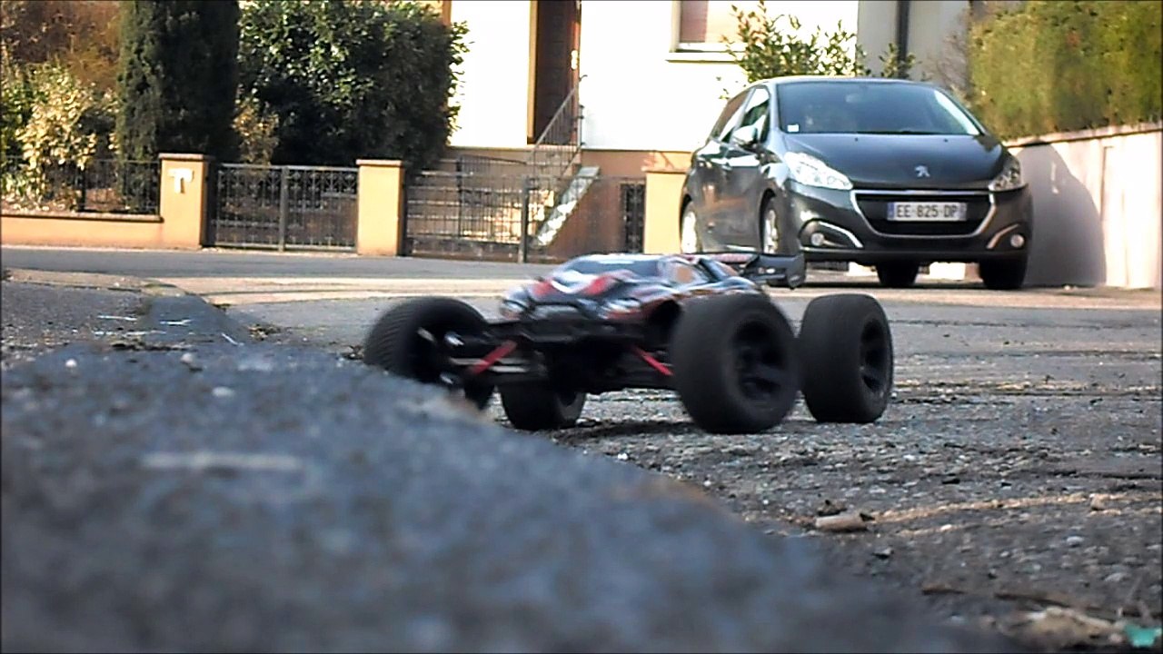 E-revo 1/16 3S big block Castle