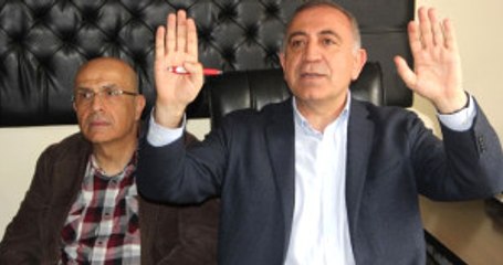 CHP, Batman'daki Referandum Çalışmasını Kürtçe Yaparak Şaşırttı