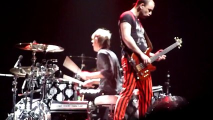 Download Video: Muse - Undisclosed Desires - Charlottesville John Paul Jones Arena - 10/27/2010