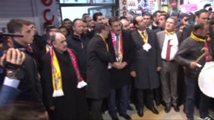 Bakan Tüfenkci 'Shopping Fest'in Açılışını Yaptı