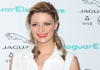 Lawyer: Mischa Barton a victim of 'revenge porn'