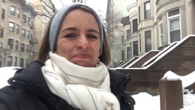 Maior nevasca do ano cancela milhares de voos e adia encontro entre Trump e Merkel