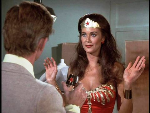 La Mujer Maravilla: Temporada 3 Episodio 4: Las Bellas Artes Del Crimen (en Latino)