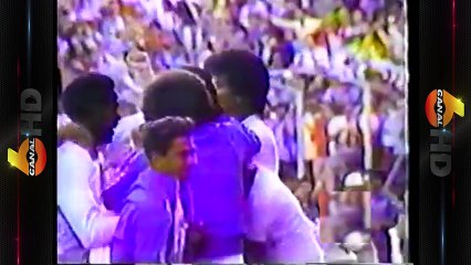 Leyenda del futbol Jimmy James Baiely