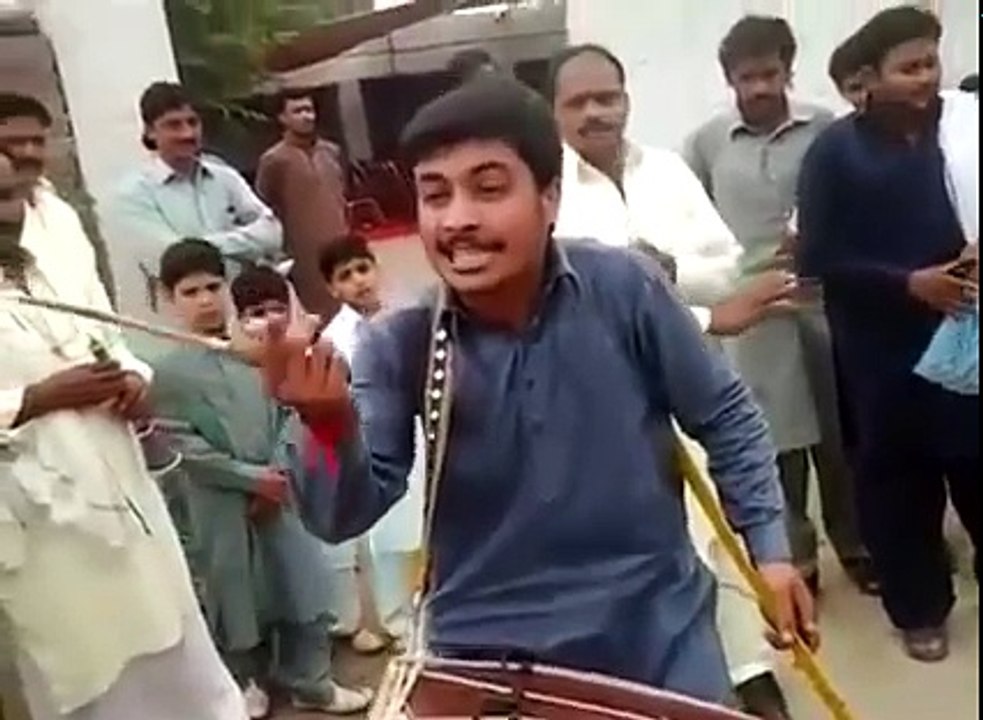 Pakistani Dhol on Arminder Gill Yarian - 2017