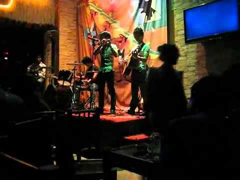 Có khi nào rời xa - Sáo trúc Mão mèo saotruc.vn