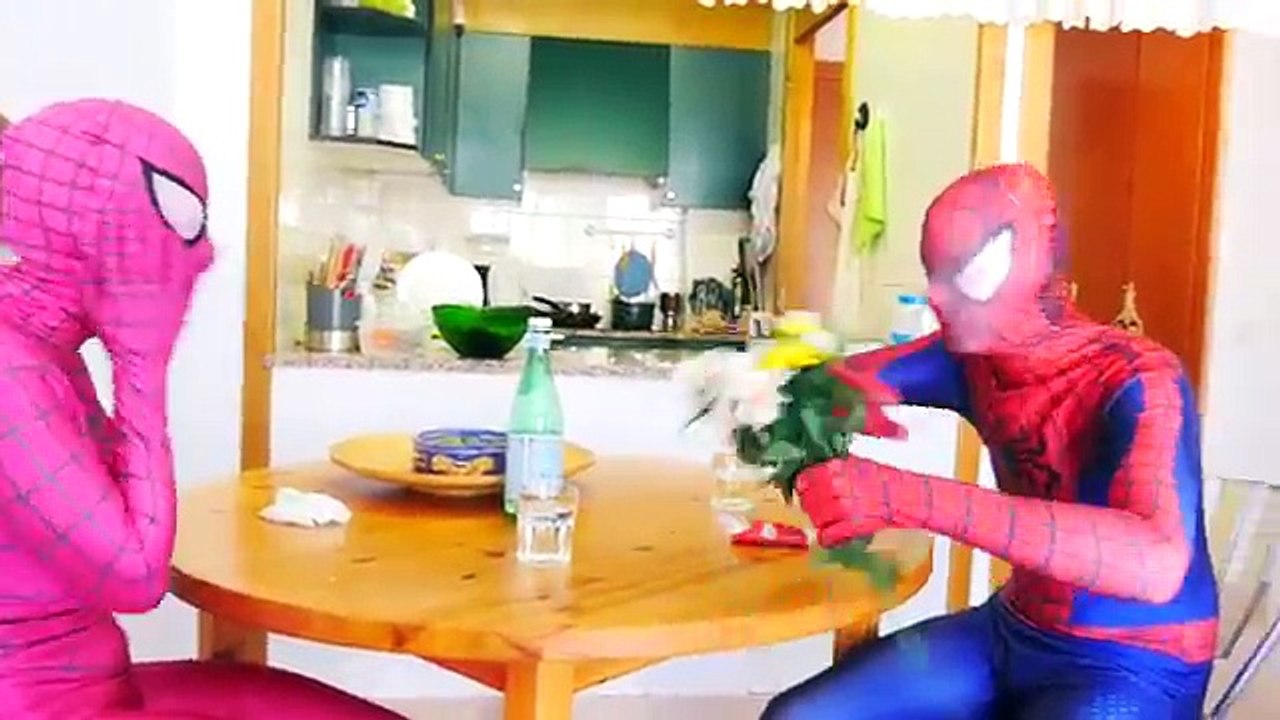 SPIDERMAN vs JOKER POOP PRANK! w/ Pregnant Frozen Elsa Anna Maleficent Pink Spidergirl!Sup
