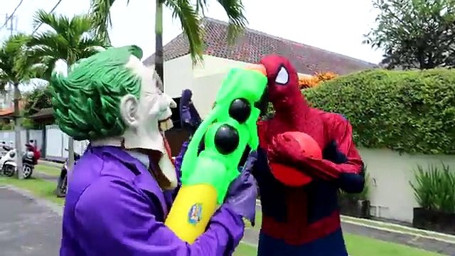 RECKLESS JOKER Crushes SpiderBaby Frozen Elsa Under Car! w/ Spiderman Hulk & Power Wheels
