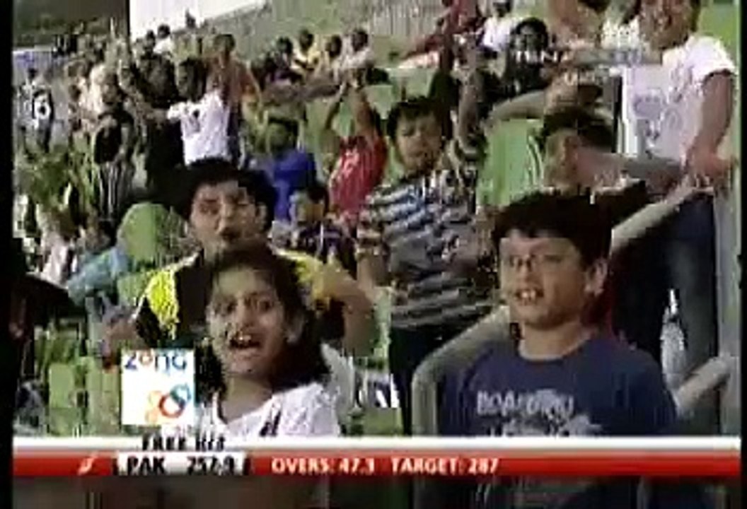 BOOM BOOM RAZZAQ 31st october 2010 Pak vs SA Part 3