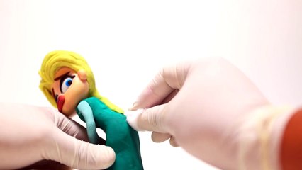JOKER Wears Elsa's Underwear! Superhero Squad Pranks Batman, Hulk
