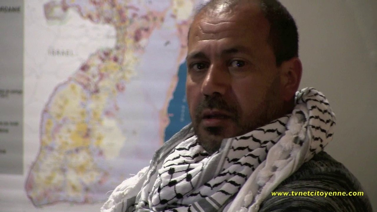 Ahmed et Bassem, habitants de Bil'in, nous parlent du quotidien de l'occupation sioniste en Palestine