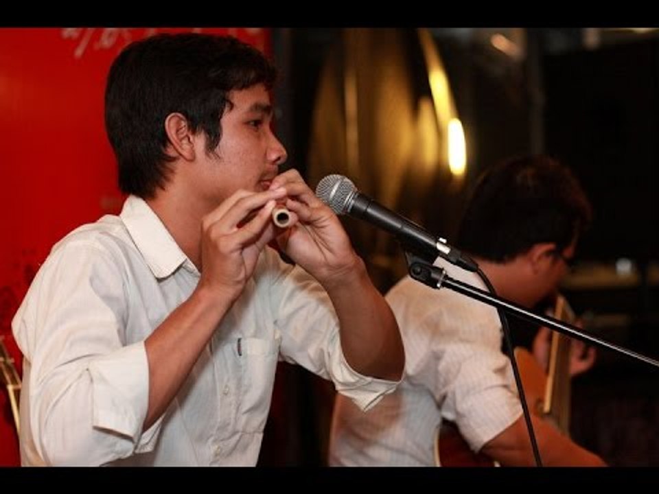 Bài ca đất phương nam - Sáo trúc Nguyễn Quyết