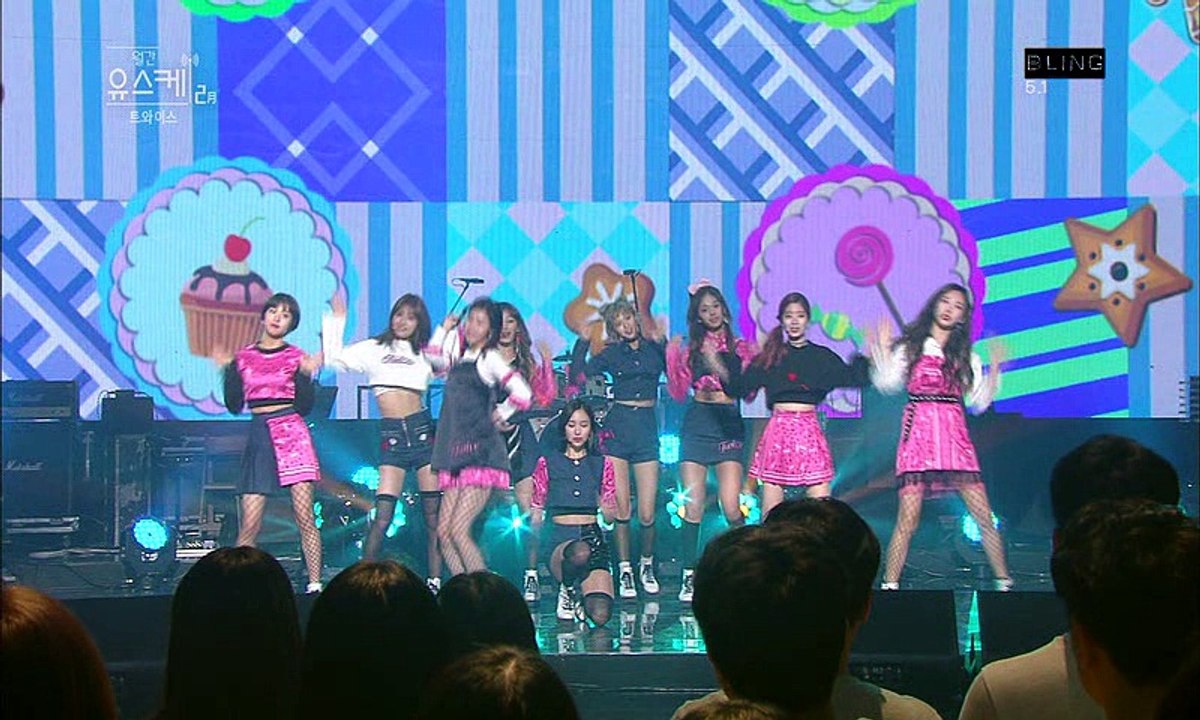 170226