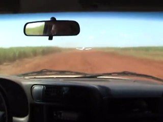 La police brésilienne empêche le décollage d'un avion rempli de drogue façon GTA