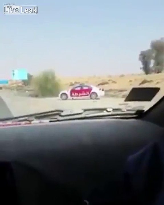 شرطة دبي كده وكده