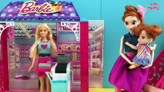 Grocery Shopping! Elsa & Anna kids shop at Barbie's G
