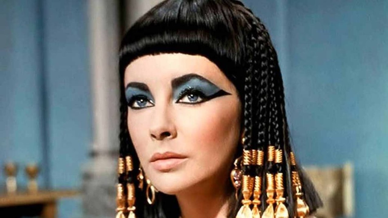 Cómo se hizo "Cleopatra" (parte 2) ("Cleopatra" making-of) (part 2)