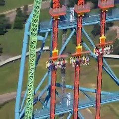 آپ کبھی ایسے جھولے پر بیٹھنا پسند نہیں کریں گے